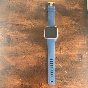 Fit bit Versa - Rose Gold